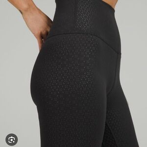 Lululemon Align Gradient Geo Print 25”